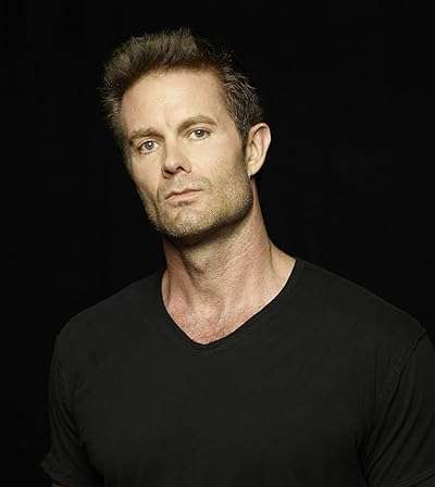 Garret Dillahunt